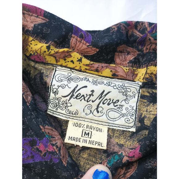 Next Move Button Down Blouse Made in Nepal Beautiful Bold Women Medium VTG - Picture 4 of 5